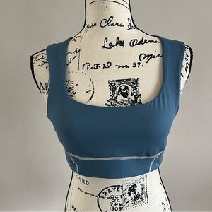 FP Movement by Free People Slate Blue Scoop Neck Sports Bra ladies size medium